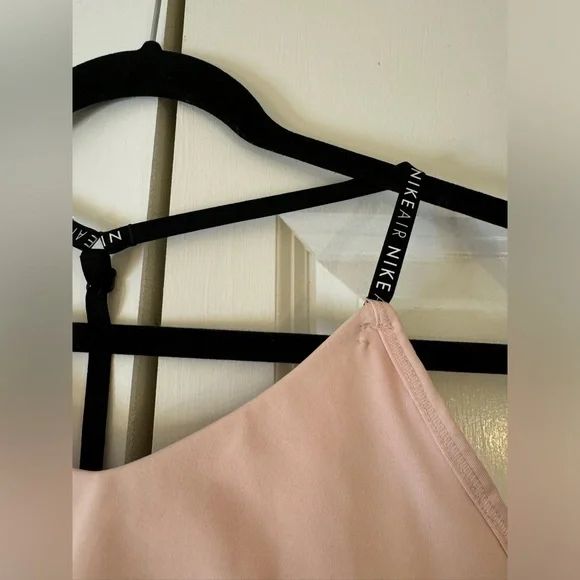 Nike Sports Bra - Picture 6 of 10